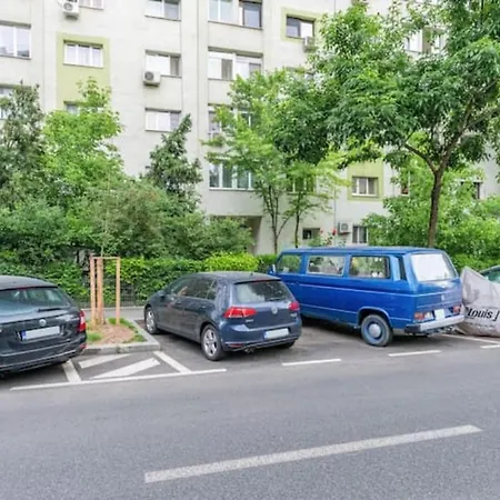 Cosy & Chic Close By Victoria Square *