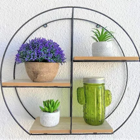 Cosy & Chic Close By Victoria Square *