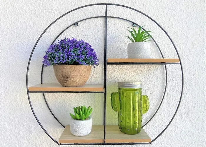 Cosy & Chic Close By Victoria Square *